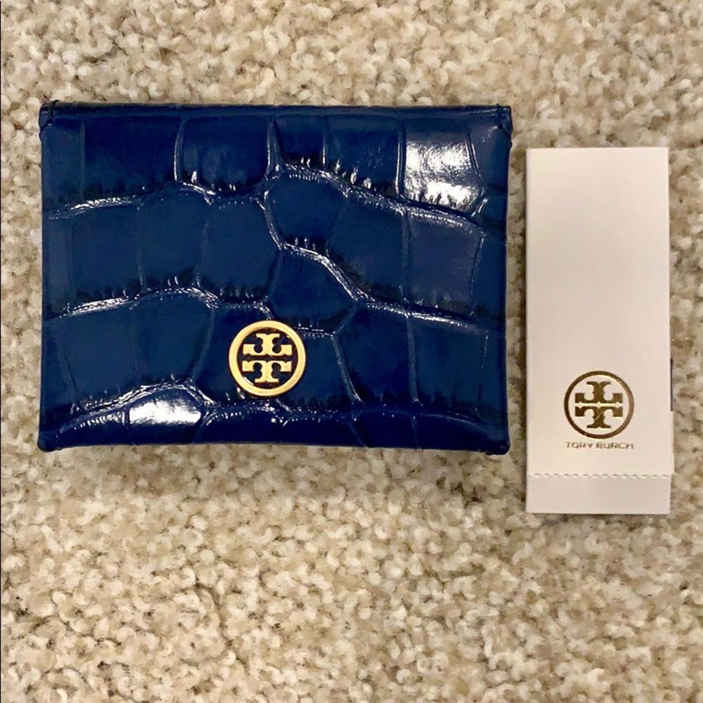 Tory Burch 💙